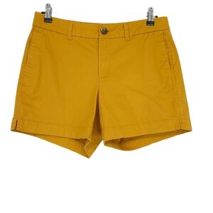 Old Navy Everyday Chino Shorts Mustard Yellow Mid Rise 4.5" Inseam 6